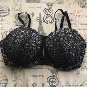 VS 36D bra NWOT cushioned wired